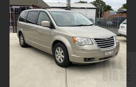 Chrysler Grand Voyager RRF 925